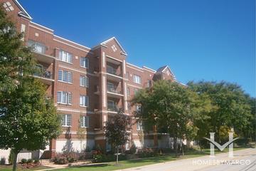 The Metropolitan building in Palatine, IL