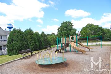 Cambridge of Heatheridge subdivision in Gurnee, IL