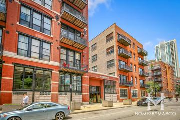 Clinton Street Lofts building in the West Loop neighborhood of Chicago, IL