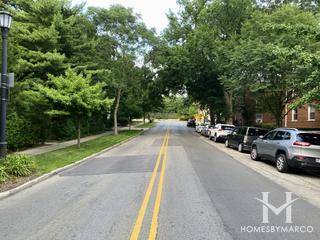 Colonial Oaks subdivision in Evanston, IL
