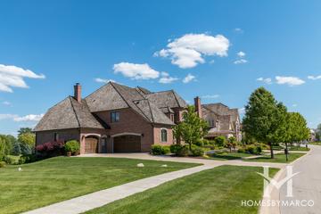 Jefferson Estates subdivision in Naperville, IL