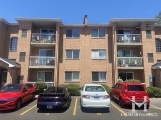 Quinlan Place subdivision in Glenview, IL