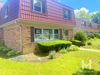 Photos of Linneman Manor subdivision in Glenview, IL