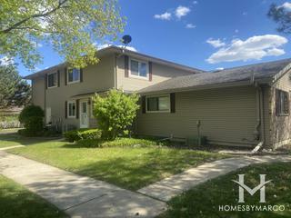 Winchester Circle subdivision in Warrenville, IL