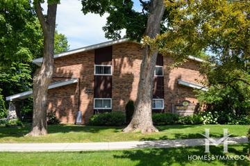 Maplewood Condominiums subdivision in Downers Grove, IL