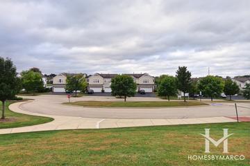 Silverstone Lake subdivision in Carpentersville, IL