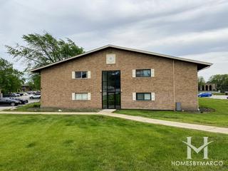 Brookdale at Darien Condominiums building in Darien, IL