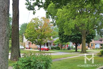 Wheaton Highlands subdivision in Wheaton, IL