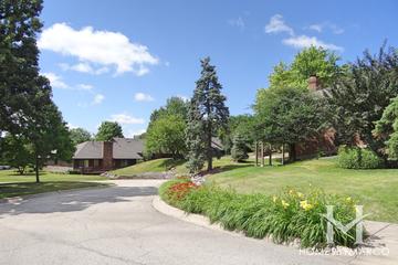 Spinney Run subdivision in Gurnee, IL