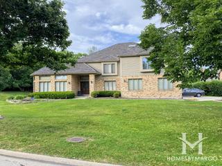 Devon Woods subdivision in Burr Ridge, IL