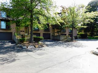 Arbors at Barrington subdivision in Barrington, IL