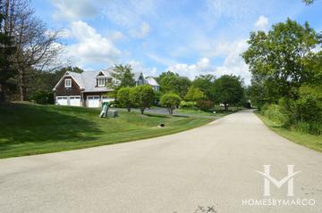 Bridlewood subdivision in Long Grove, IL