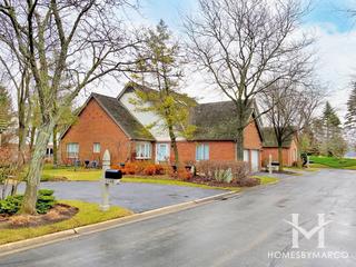 Colony Square subdivision in Lake Forest, IL