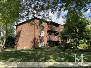 Garden Terrace subdivision in Roselle, IL