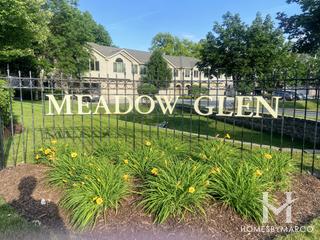 Photos of Meadow Glen subdivision in Roselle, IL