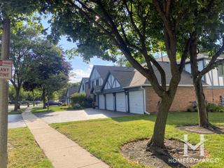 Trails Village subdivision in Roselle, IL