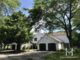 Country Oaks subdivision in Aurora, IL