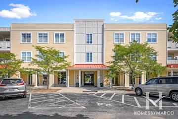 Station Square at Prairie Crossing building in Grayslake, IL