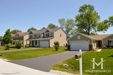 Photos of Glenrise Grove subdivision in Glen Ellyn, IL