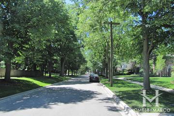 Sunset Park subdivision in Highland Park, IL