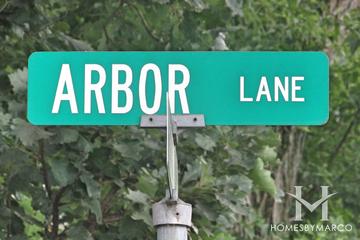 Timberhill subdivision in Crystal Lake, IL