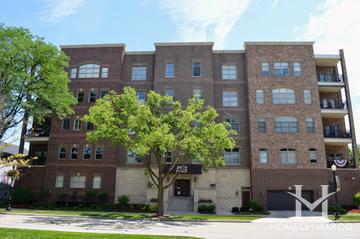 4929 Forest building in Downers Grove, IL