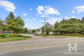 Manchester Lakes Club subdivision in Algonquin, IL