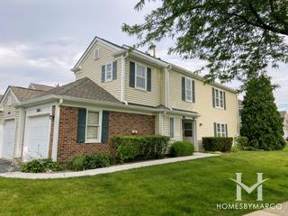 Hamptons subdivision in Elk Grove Village, IL