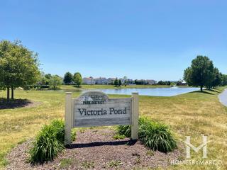 Victoria Crossing subdivision in Lockport, IL
