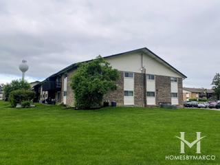 Hinsdale Point subdivision in Willowbrook, IL