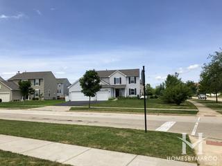 Lakewood Crossing subdivision in Hampshire, IL