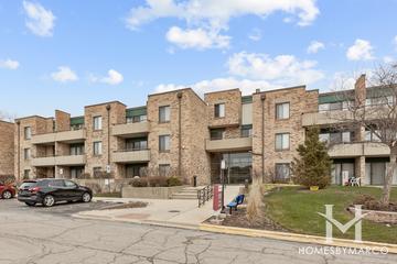 Hawthorn Estates building in Schaumburg, IL