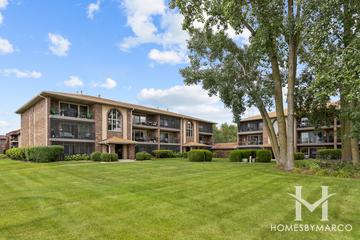 Clearview subdivision in Orland Park, IL