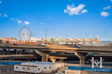 Park Shore building in the Loop neighborhood of Chicago, IL