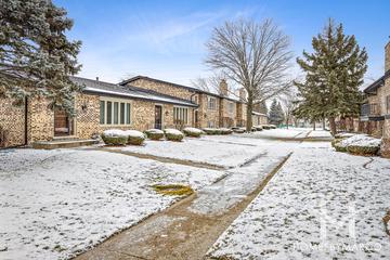 Silver Lake Villas subdivision in Orland Park, IL