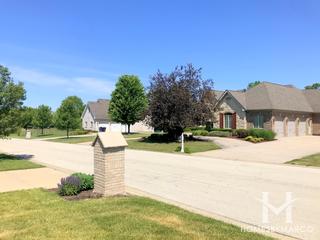 Hidden Valley Estates subdivision in Homer Glen, IL