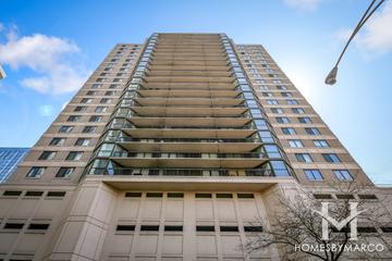 Delaware Place building in the Rush & Division neighborhood of Chicago, IL