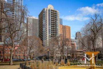 Delaware Place building in the Rush & Division neighborhood of Chicago, IL