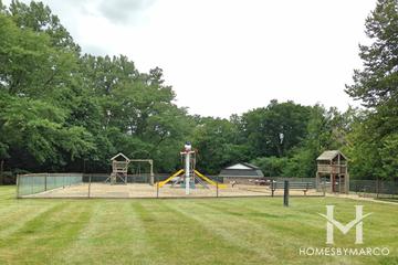 Walnut Creek subdivision in Lisle, IL