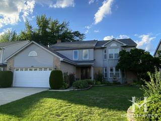 Brentwood subdivision in Mount Prospect, IL