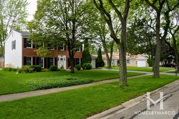 Longmeadow subdivision in Downers Grove, IL