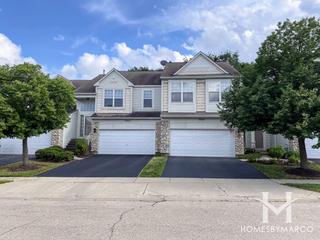 Willow Bay Club subdivision in Elgin, IL