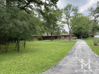 Laguna Woods subdivision in Orland Park, IL