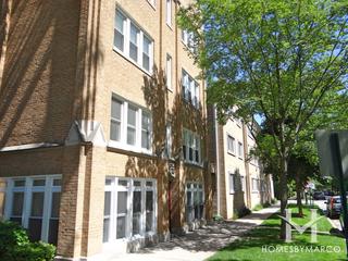 Prairie Manor Condominiums building in Evanston, IL