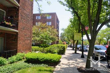 Churchill Condos subdivision in Glen Ellyn, IL