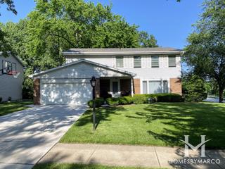 Hinswood subdivision in Darien, IL