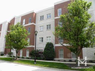 Quarry Stone Pond building in Batavia, IL