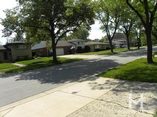 Park Manor subdivision in Elmhurst, IL