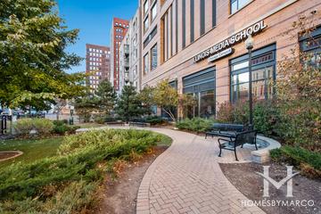 Library Tower building in the Loop neighborhood of Chicago, IL
