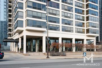 The Buckingham building in the Loop neighborhood of Chicago, IL